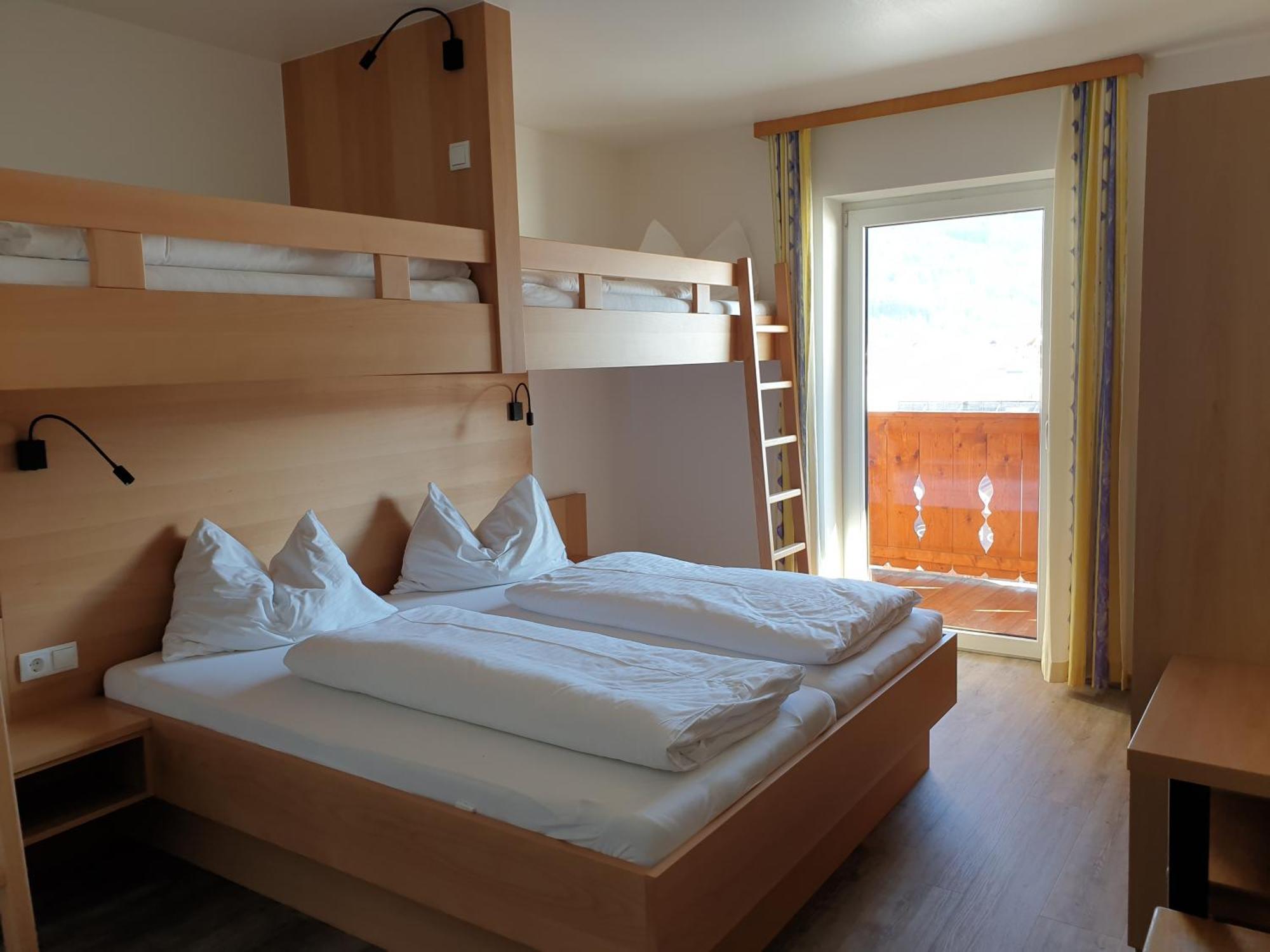 Hanneshof Flachau Room photo